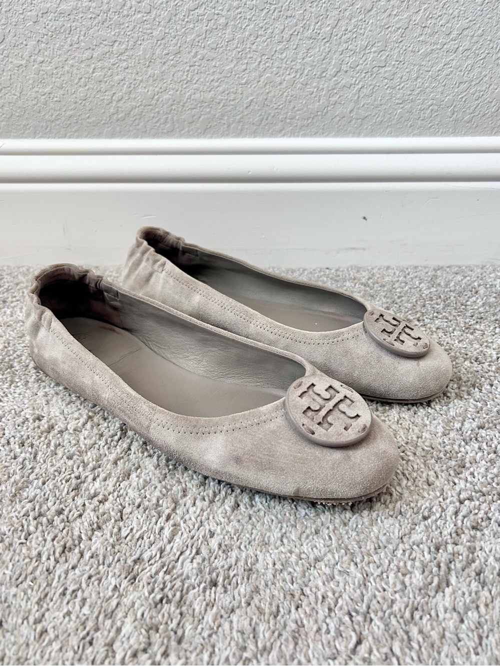 Tory Burch Minnie Travel Ballet Flats Gray Suede Size 10.5